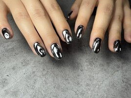 メタリック