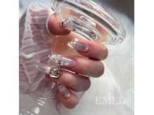 エメル(EMEL)