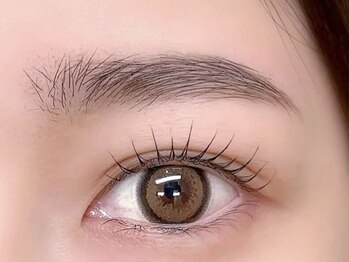 KATE stage LASH 熊谷店【10月上旬OPEN(予定)】の写真/美眉スタイリングで黄金比の垢抜け眉毛♪似合う美眉毛でお手入れ/朝のメイクも楽ちん!誰から見ても可愛い♪