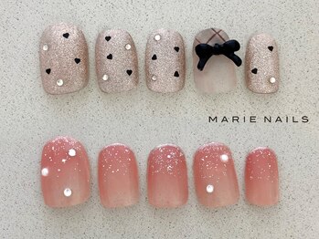 マリーネイルズ 近鉄あべのハルカス店(MARIE NAILS)の写真/★オフ込み定額上¥8800/下¥7700。JNA1級以上のネイリストが『美爪』をご提案。お爪が短い方も大丈夫♪