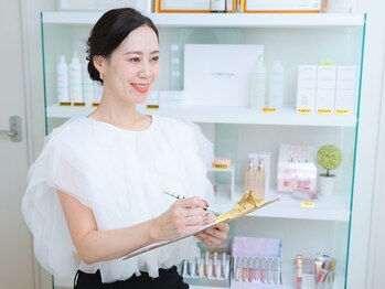 リュミエール(Lumie're)/オーナーの森下沙織です