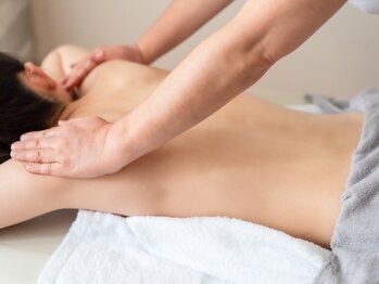 バストアップ&痩身専門サロン S-style 心斎橋の写真/≪効果実感≫結果にこだわったオールハンド施術!最高の美バスト&メリハリのあるボディに◎