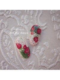 繊細イチゴアート