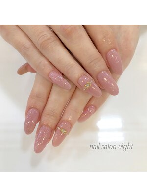 nail salon eight