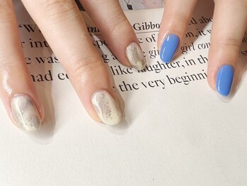 ノラ ミナミアオヤマ(NORA MINAMIAOYAMA)/もやもやマーブルネイル