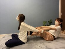 マヒナ(Mahina)/座位( タイ古式マッサージ )