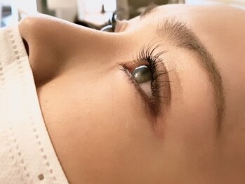 アイビー(ivy)の写真/最高級まつげ専門店★まつ毛のお悩みを解決したい方必見！自まつ毛を活かして自然な目元に♪
