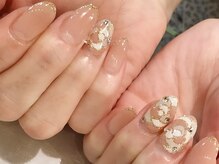 マノアネイル 甲子園口店(MANOA NAIL)/カメリア+グラデーション　¥6050
