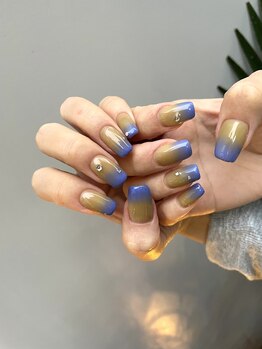 ロクサンサン(633)/個性派カラーグラデ