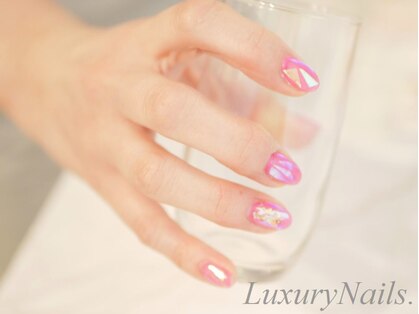 ラグジュアリーネイルズ アカバネ(Luxury Nails Akabane)の写真