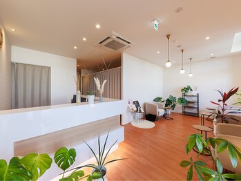 リーフ 一宮バイパス店