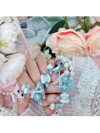 キラキラネイル