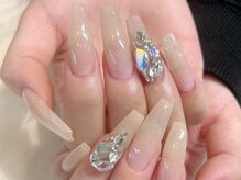 エール アンド ガレンド(ailse&Guarendo)/ビジューネイル