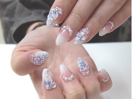 ティファニーサムシングブルー花