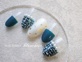 お洒落ブルーのツイードネイル