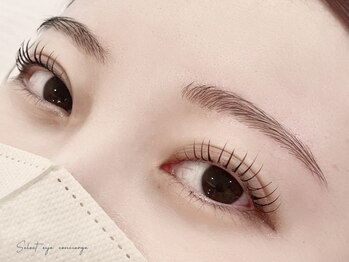 セレクト アイコンシェルジュ 新宿店(SELECT eye concierge)の写真/【フラットラッシュ上130本¥6980】軽い付け心地［新宿/アイブロウ/まつ毛パーマ/まつげ/フラットラッシュ]