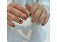 肌の色に合わせたカラー調合、上品なニュアンスお任せください