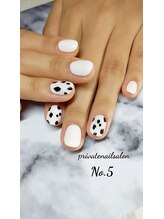 ナンバーファイブ(N°5)/ダルメシアンネイル☆