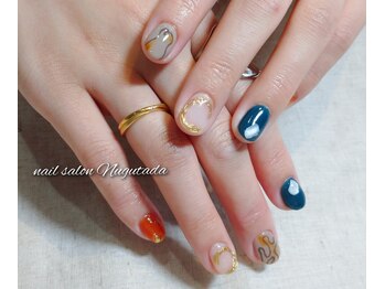 ヌグタダ(Nugutada)/ニュアンスネイル