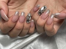 チピネイル 尼崎(chipinail)/埋め尽くしはうちゅくしい。