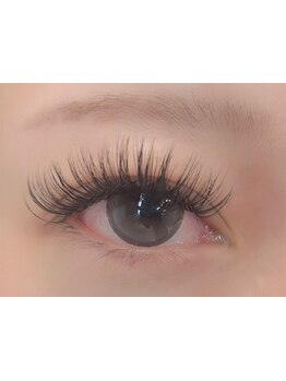 ボリュームのある目元にしたい