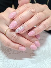 ネイルアンドまつげエクステ専門サロン スリー(THREE)/縦ラインビジュー