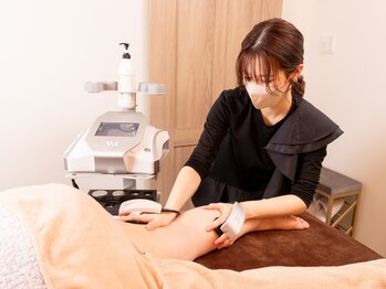 レ サロン(les SALON)の写真/『本気で痩せたい』と結果重視の方へ！フランス産【WINBACK】＆フェムケアマシン【BIJIRIS】で美bodyに♪