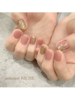 リッシュ(RICHE)/ニュアンスショートネイル