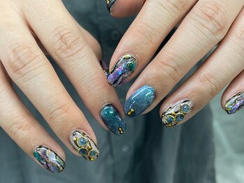 イビズ 新宿店(eviz)/マグネットニュアンスネイル