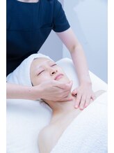 ポーラ 花畑店(POLA)/首のケア