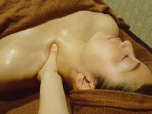 ボディ アンド フェイシャル アンジェラ(Angela)の雰囲気（酸素オイル＆しっかり圧でコリをほぐします♪すっきり爽快♪）
