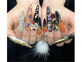 卒業式ネイル　ファー　渋谷