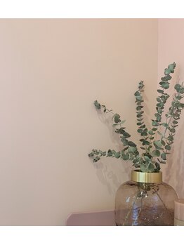 リリ 千歳店(LiLi)/