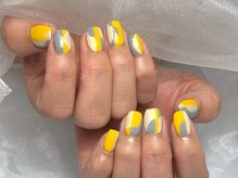 ボタネイル 近鉄八尾駅前店(BOTA NAIL)/モダン幾何学アートネイル/黄色