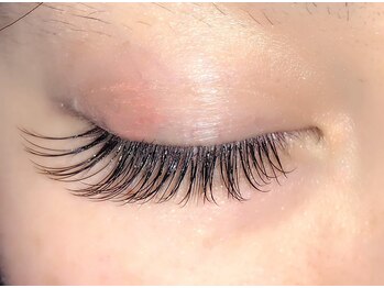 フェリーチェ(Felice)の写真/長さUP★ボリュームUP★アイライン効果あり★マスカラいらずで朝の忙しいメイク時間にも余裕がもてます!!