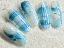チェリーズネイル(Cherrys Nail)/ニュアンス チェック 水色ネイル