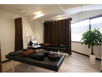 フォーゼ鍼灸整骨院/マッサージルームです