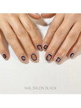 ブラック 池尻大橋店(BLACK)/四角デザインネイル