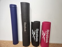 GNHボディメイクジム(GNH Body Make Gym)/ストレッチポールとマット