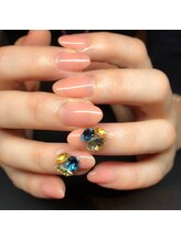 キャプラスネイル ミュウ(CAPLUS NAIL Mew)/ポイントVカットストーン