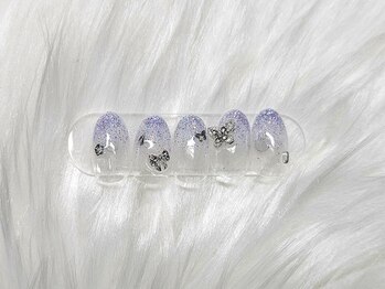 イング(+ Ing)/キラキラネイル