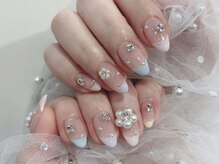 ラビィ(Raviy)/カラーフレンチネイル