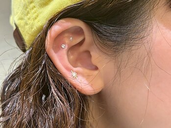 ファルファラ(farfara)/耳つぼジュエリー