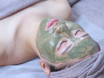 オクタボー 南青山(OCTAVO)/シミにはオススメしません