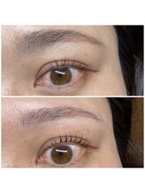 フーラ(Hoola)/平行アーチでふんわり眉