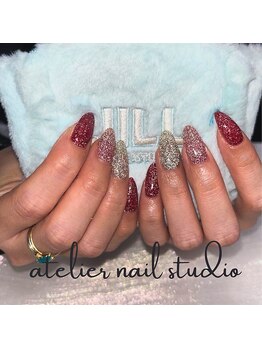 アトリエネイルスタジオ(atelier nail studio)/ラメ輝く大人華やかネイル