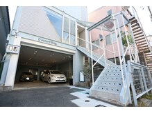 ダコード(D'accord)/外観：無料駐車場・駐輪場