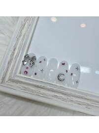 渋谷限定ビジューネイル