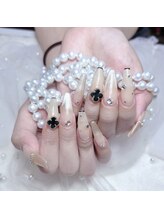 Mネイル/ベージュびんく