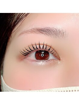 ミニョン(Mignon)/ラッシュリフト